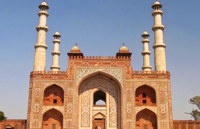 hotels near taj mahal